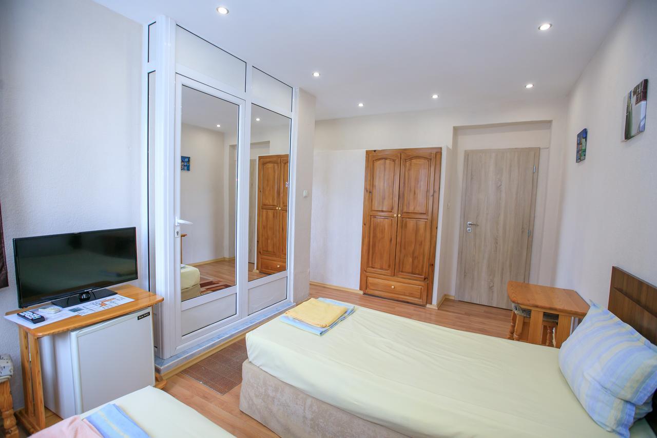 Guest House Amore Sandanski Exterior photo